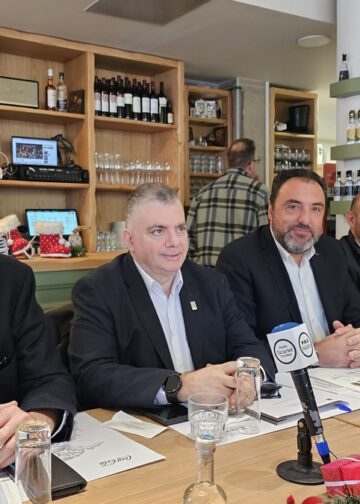 ΒΕΘ: Αύξηση μεταφορικού κόστους 15% για τις επιχειρήσεις από τις κινητοποιήσεις των αγροτών