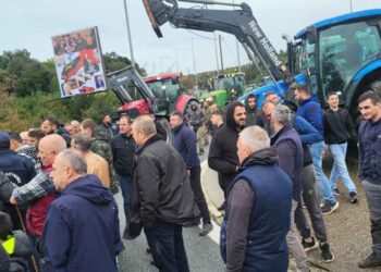 Εργατικό Κέντρο Αγρινίου: «Αλληλεγγύη στον δίκαιο αγώνα των αγροτών»