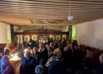 Με κατάνυξη ο εορτασμός στο εξωκλήσι του Αγίου Νικολάου Στάνου Αμφιλοχίας (φωτο)