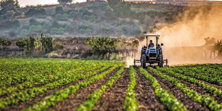 Μ. Χαρακόπουλος: Επανασύνδεση παραγωγής και επιδοτήσεων – Διαρκής η πρόσκληση του πρωθυπουργού στους αγρότες