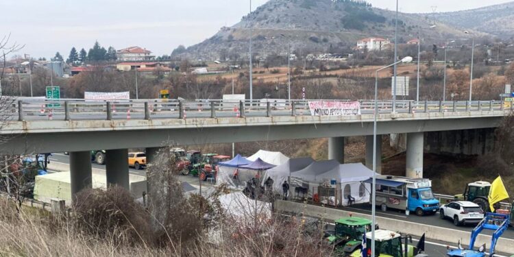 ΕΛΑΣ για αγροτικά μπλόκα: «Εμείς δεν κλείνουμε ποτέ κανέναν δρόμο χωρίς λόγο»