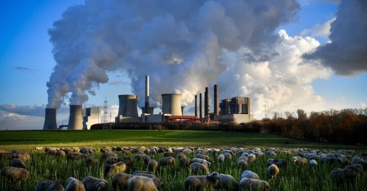 Επενδύσεις 4 δισ. ευρώ στη δέσμευση και αποθήκευση διοξειδίου του άνθρακα