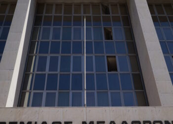 Δίκη υποκλοπές: «Δεν υπήρχαν υπολογιστές και προσωπικό στις κεντρικές εγκαταστάσεις της ΕΥΠ» λέει στέλεχος της ΑΔΑΕ – Τυπικοί οι έλεγχοι της Αρχής