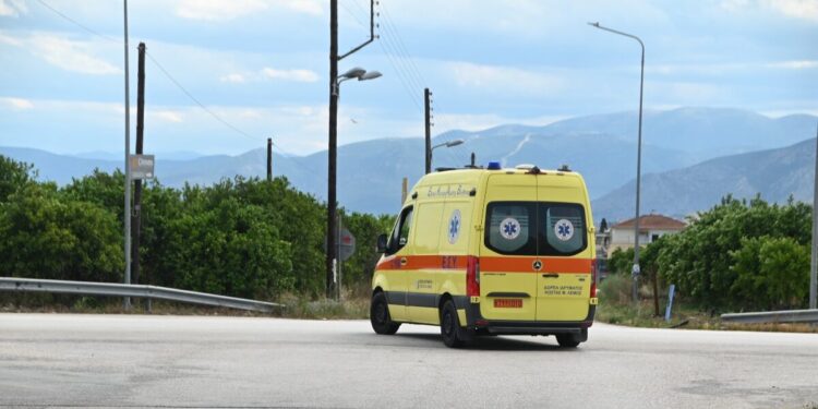 Εύβοια: Ανήλικη βρέθηκε αναίσθητη στην άκρη λιμανιού – Την εντόπισαν περαστικοί και μεταφέρθηκε στο νοσοκομείο