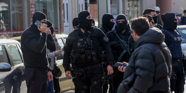 ΟΠΕΚΕΠΕ: Μεγάλη αστυνομική επιχείρηση του ελληνικού FBI στην Κρήτη – 14 προσαγωγές για παράνομες επιδοτήσεις