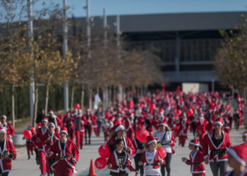 Athens Santa Run 2025: Κυκλοφοριακές ρυθμίσεις σήμερα στην Αθήνα μέχρι τις 11 το πρωί