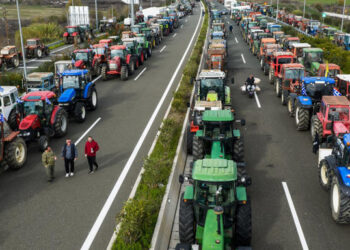 ‘Oλα τα αιτήματα των αγροτών προς το Μαξίμου – Απορρίπτουν την ένταξη του ΟΠΕΚΕΠΕ στην ΑΑΔΕ ενώ ζητούν κατώτερες εγγυημένες τιμές και ρεύμα στα 7 λεπτά/κιλοβατώρα