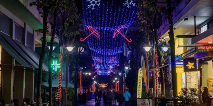 Εμπορικός Σύλλογος Αγρινίου: Το προτεινόμενο εορταστικό ωράριο για τις ημέρες των Χριστουγέννων