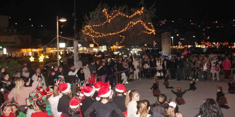 Αμφιλοχία: Την Κυριακή 14 Δεκεμβρίου η φωταγώγηση του χριστουγεννιάτικου δέντρου