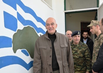 Δένδιας σε Τουρκία: Η Ελλάδα δεν απειλεί κανένα αλλά υπερασπίζεται την κυριαρχία και τα κυριαρχικά της δικαιώματα