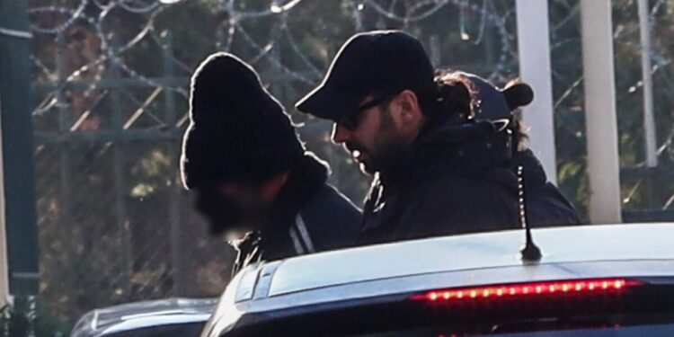 Ελένη Παπαδοπούλου: Συγκλονίζουν οι μαρτυρίες για τον 60χρονο φερόμενο μητροκτόνο στο Κολωνάκι – «Μου είπε πως κάηκε νεκρή»