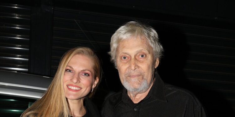 Σάρα Εσκενάζυ: Η πρώτη ανάρτηση για το θάνατο του πατέρα της, Αλμπέρτο Εσκενάζυ και η επιθυμία της οικογένειας