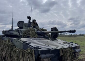 Η ΕΕ παγώνει τα ρωσικά περιουσιακά στοιχεία για βοήθεια στην Ουκρανία