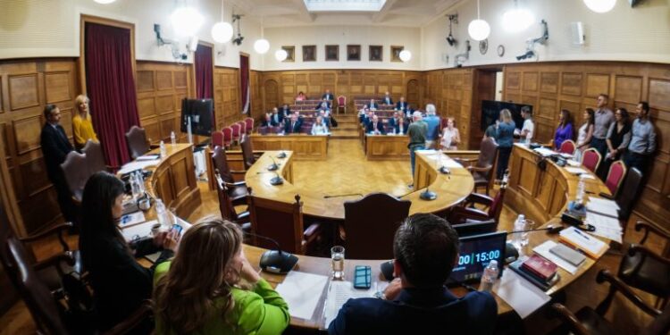 Παράταση εργασιών, έως τις 15 Φεβρουαρίου 2026, αποφάσισε η εξεταστική για τον ΟΠΕΠΕΚΕ