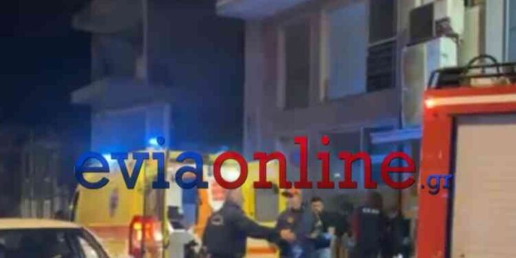 Φωτιά σε σπίτι στη Χαλκίδα: Στο νοσοκομείο με εγκαύματα ένας ηλικιωμένος