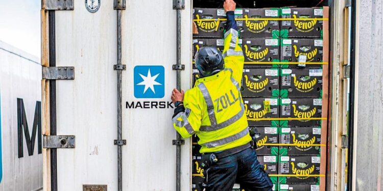 Η ΕΕ ενισχύει τους ελέγχους εισαγωγών τροφίμων, ζώων και φυτών