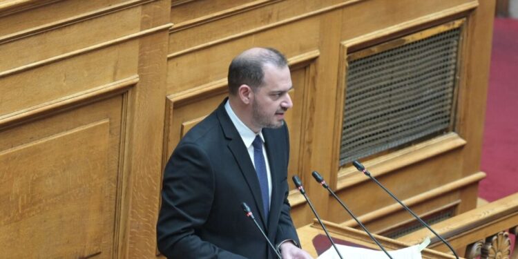 Κώτσηρας: Ο Προϋπολογισμός του 2026 φέρνει φορολογική μεταρρύθμιση και στήριξη των νοικοκυριών