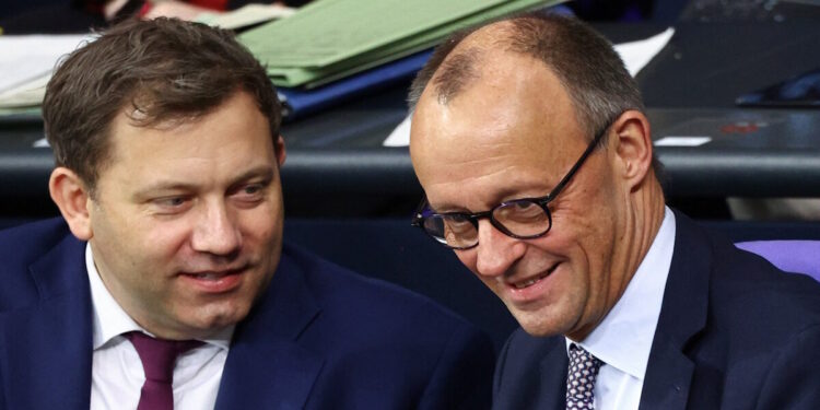 Γερμανία: Ανάσα στον κυβερνητικό συνασπισμό από την ψήφιση του συνταξιοδοτικού νομοσχεδίου