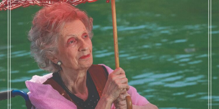 Ξάνθη: Ένοικοι γηροκομείου ποζάρουν ξανά για ένα ημερολόγιο – Δείτε φωτογραφίες από τα μοντέλα χωρίς ηλικία