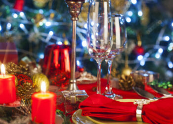 Οδηγίες από τον ΕΦΕΤ προς τους καταναλωτές για ασφαλή κατανάλωση τροφίμων ενόψει Χριστουγέννων