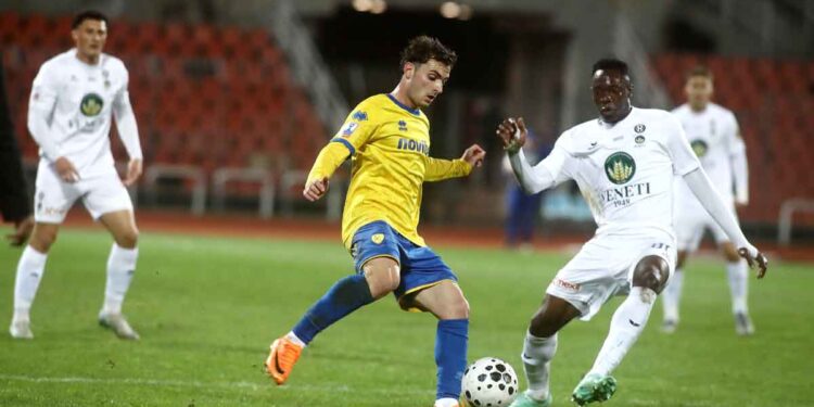 Παναιτωλικός: Κακή εμφάνιση σε τραγικό αγωνιστικό χώρο και λευκή ισοπαλία με Ηρακλή (φωτο & video)