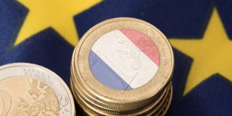 Γαλλία: Ανάπτυξη τουλάχιστον 0,8% για το 2025, βλέπει ο ΥΠΟΙΚ Λεσκίρ