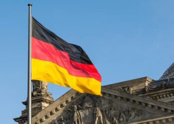 Γερμανία: Μεταρρυθμίσεις ζητά ο πρόεδρος του Συνδέσμου Γερμανικών Εμπορικών και Βιομηχανικών Επιμελητηρίων