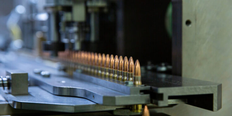 Νέο ρεκόρ στις παγκόσμιες πωλήσεις όπλων – Αυξήθηκαν κατά 5,9% το 2024
