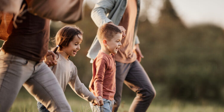Επίδομα παιδιού ΟΠΕΚΑ Α21: Άνοιξε η πλατφόρμα για νέες αιτήσεις – Τι ισχύει με τα δικαιολογητικά