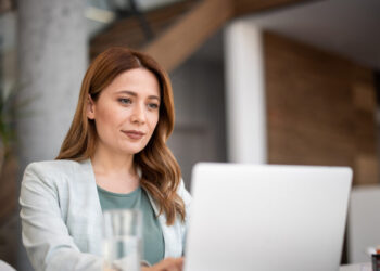 Ψηφιακό Δελτίο Αποστολής: Σε παραγωγική λειτουργία η β’ φάση – Πλήρης ψηφιοποίηση της διακίνησης αποθεμάτων