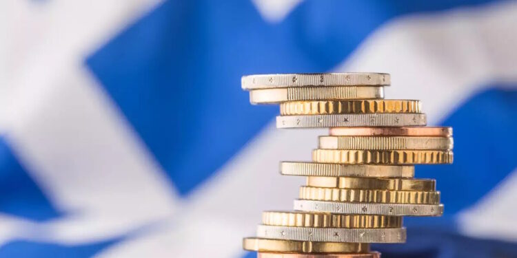 Ανάπτυξη έως και 2,2% στην Ελλάδα το 2025 – Τι αναφέρει το Ελληνικό Δημοσιονομικό Συμβούλιο στην φθινοπωρινή του έκθεση