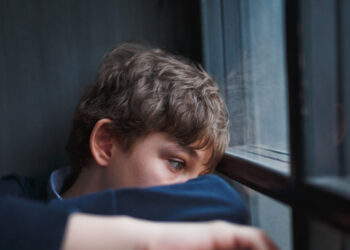 «Επιδημία» οι αυτοτραυματισμοί παιδιών και εφήβων: Οι παρεμβάσεις του υπουργείου Υγείας για την αντιμετώπιση του φαινομένου