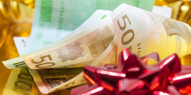 ΔΥΠΑ: Από σήμερα η προπληρωμή για επιδόματα, παροχές και Δώρο Χριστουγέννων