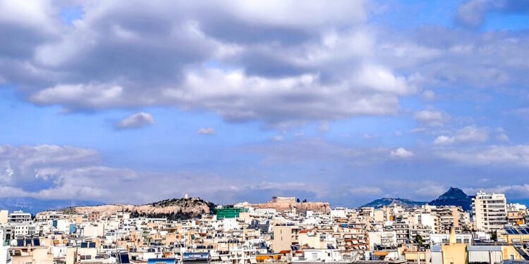 Καιρός σήμερα: Λιακάδα με χαμηλές θερμοκρασίες – Στους 17 βαθμούς η θερμοκρασία στην Αττική