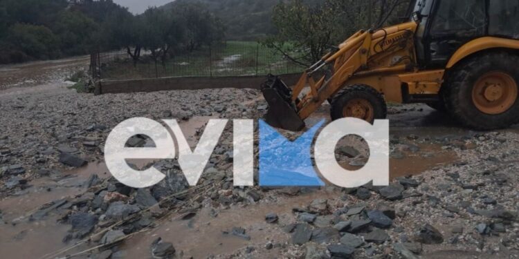 Κακοκαιρία Byron: Πλημμύρισαν σπίτια και επιχειρήσεις στην Εύβοια – Πάνω από 110 χιλιοστά βροχής έπεσαν στο Ληλάντιο πεδίο