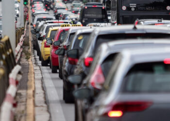 Σε εξέλιξη κυκλοφοριακές ρυθμίσεις στο κέντρο της Αθήνας λόγω συγκέντρωσης διαμαρτυρίας