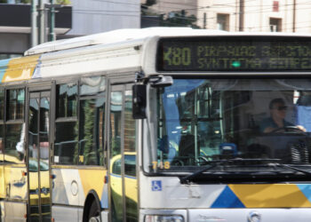 Στάση εργασίας στα λεωφορεία στις 17 Δεκεμβρίου 2025 – Τι ώρες τραβούν χειρόφρενο οι εργαζόμενοι
