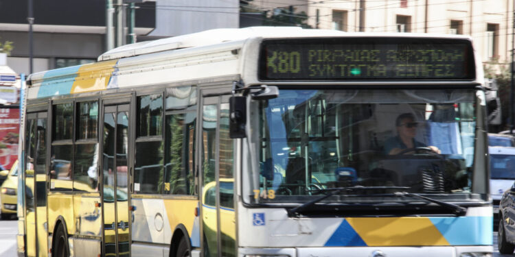 Στάση εργασίας στα λεωφορεία στις 17 Δεκεμβρίου 2025 – Τι ώρες τραβούν χειρόφρενο οι εργαζόμενοι