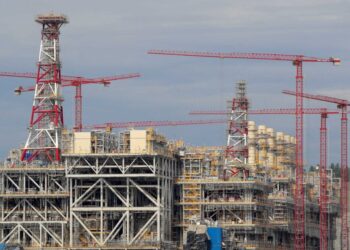 Έτος αποφάσεων το 2026 για το δεύτερο τερματικό LNG του Ομίλου Κοπελούζου