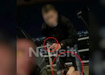 Χολαργός: Παραδόθηκε ο ένας από τους δύο δράστες που επιτέθηκαν με μαχαίρια σε 14χρονο