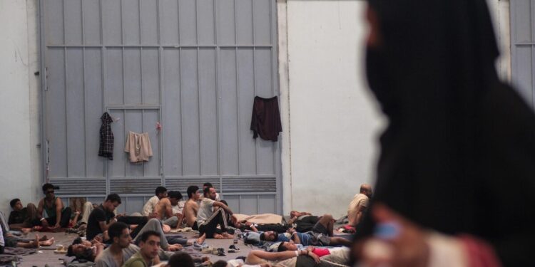 Κρήτη: Πλοίο με πάνω από 500 μετανάστες εντοπίστηκε ανοιχτά της Γαύδου