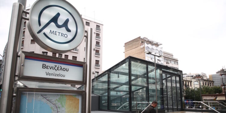 Θεσσαλονίκη: 24ωρη λειτουργία μετρό και λεωφορείων τα Σάββατα των γιορτών