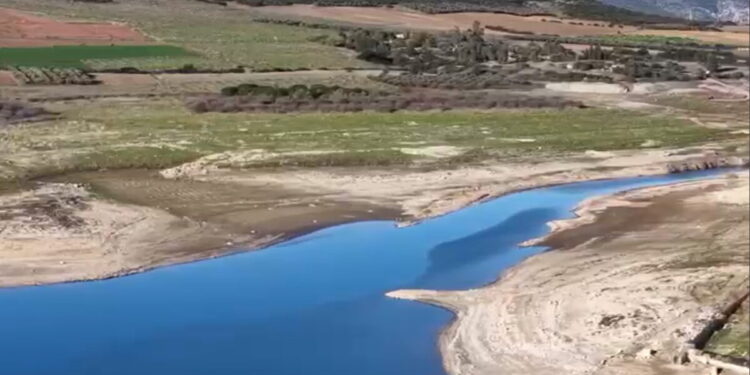 «Εφιάλτης» η λειψυδρία για την Αττική: «Στεγνώνουν» Μόρνος και Υλίκη παρά τις βροχές