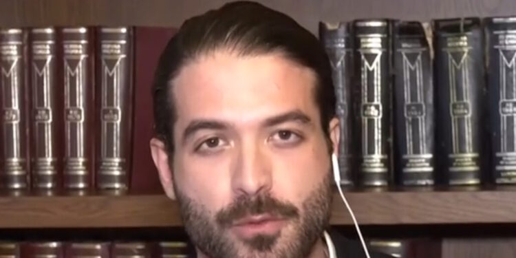 Άρης Μουγκοπέτρος: Καλός σύζυγος μπορεί να μην υπήρξα, αλλά καλός πατέρας θα είμαι πάντα