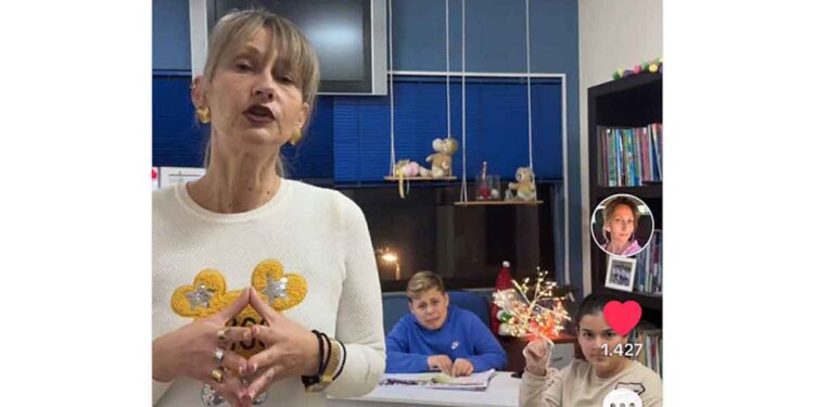 Αμφιλοχία: Το Κέντρο Ξένων Γλωσσών «Κωνσταντίνα Μπαλάσκα» δείχνει ότι το γέλιο μπορεί να υπάρχει παντού (videos)