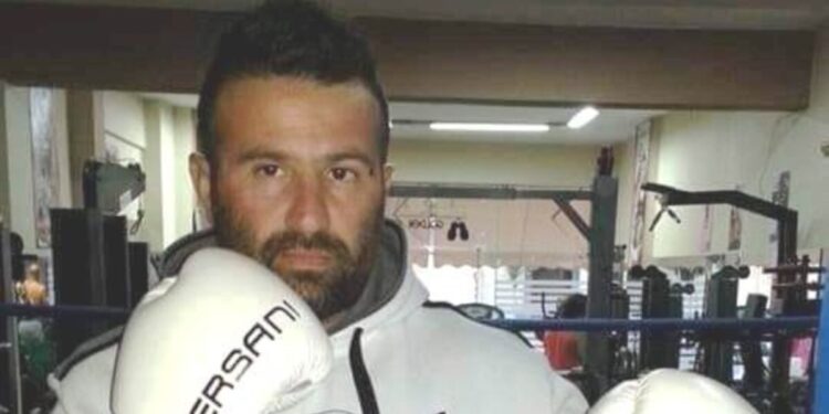 Αίγιο: Περιτονίτιδα και ισχαιμικό επεισόδιο έδειξε η νεκροψία του 43χρονου μποξέρ που γρονθοκόπησε γιατρό