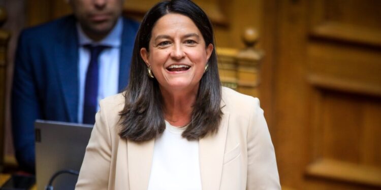 Κεραμέως: Περισσότερες συλλογικές συμβάσεις εργασίας και αυξήσεις μισθών στις αρχές του 2026