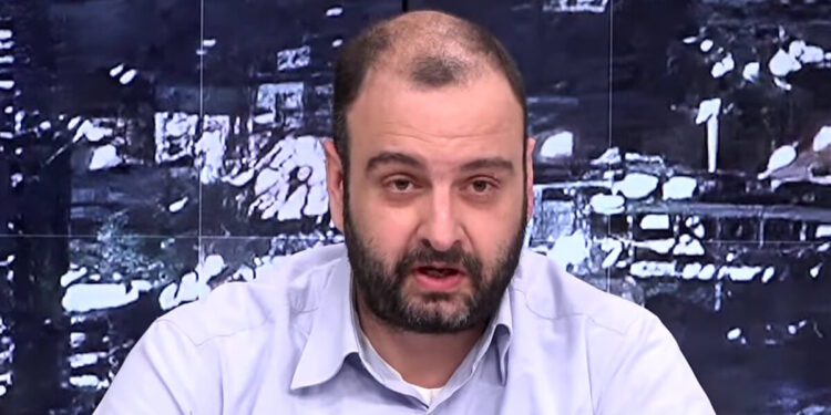 Νίκος Γιαννόπουλος για τον ξυλοδαρμό του από τον Νίκο Παππά: «Όποιος με αποκαλεί προκλητικό ή μέθυσο θα πάει στα δικαστήρια»