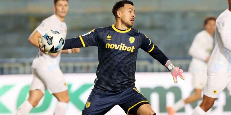 Παναιτωλικός: Θα μείνει ή δεν θα μείνει ο Λούκας Τσάβες στο Αγρίνιο;