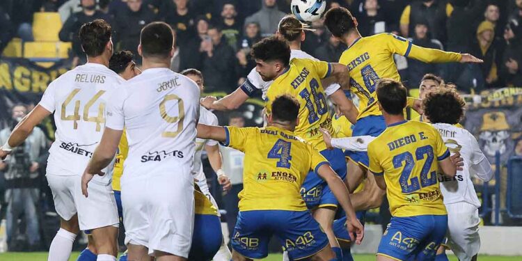 Σε απολογία ο Παναιτωλικός μετά τον αγώνα με την ΑΕΚ στο Αγρίνιο